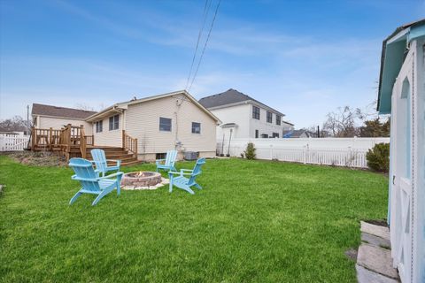 Tiny photo for 5325 S Catherine Avenue, Countryside, IL 60525 (MLS # 12600868)
