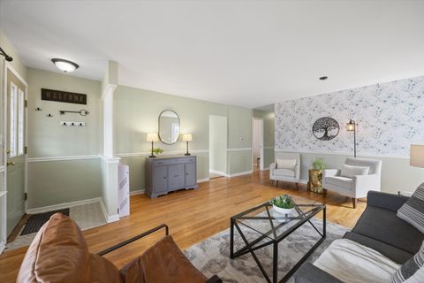 Tiny photo for 5325 S Catherine Avenue, Countryside, IL 60525 (MLS # 12600868)