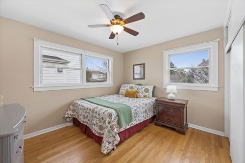 Tiny photo for 5325 S Catherine Avenue, Countryside, IL 60525 (MLS # 12600868)