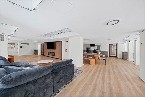 Tiny photo for 1660 N La Salle Drive #609, Chicago, IL 60614 (MLS # 12555153)