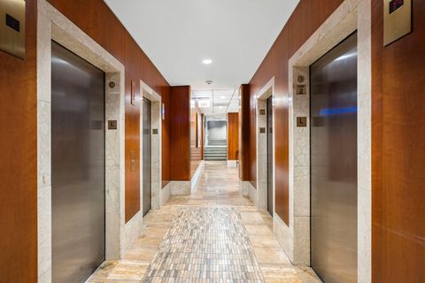 Tiny photo for 1660 N La Salle Drive #609, Chicago, IL 60614 (MLS # 12555153)