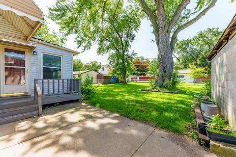 Tiny photo for 7805 Suburban Lane, Bridgeview, IL 60455 (MLS # 12694607)
