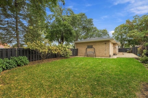 Tiny photo for 237 W JACKSON Street, Elmhurst, IL 60126 (MLS # 12787931)