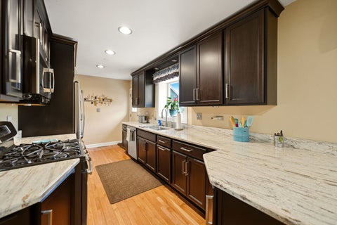 Tiny photo for 237 W JACKSON Street, Elmhurst, IL 60126 (MLS # 12787931)