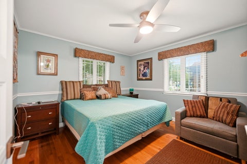 Tiny photo for 237 W JACKSON Street, Elmhurst, IL 60126 (MLS # 12787931)