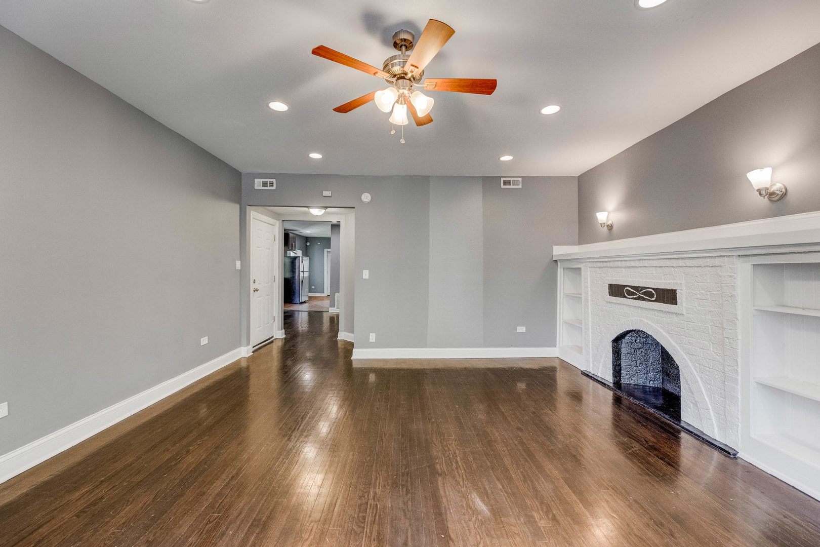 7025 S Chappel Avenue