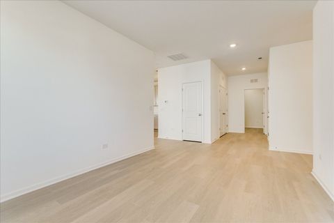 Tiny photo for 734 Alberta Avenue, Oswego, IL 60543 (MLS # 12582390)