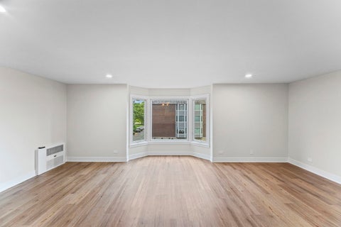 Tiny photo for 2400 Archbury Drive #2E, Park Ridge, IL 60068 (MLS # 12690416)