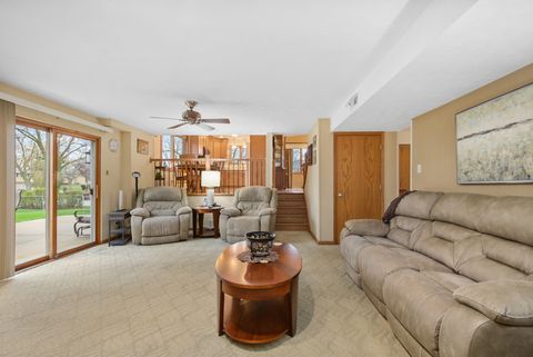 Tiny photo for 15329 Oak Road, Oak Forest, IL 60452 (MLS # 12615125)
