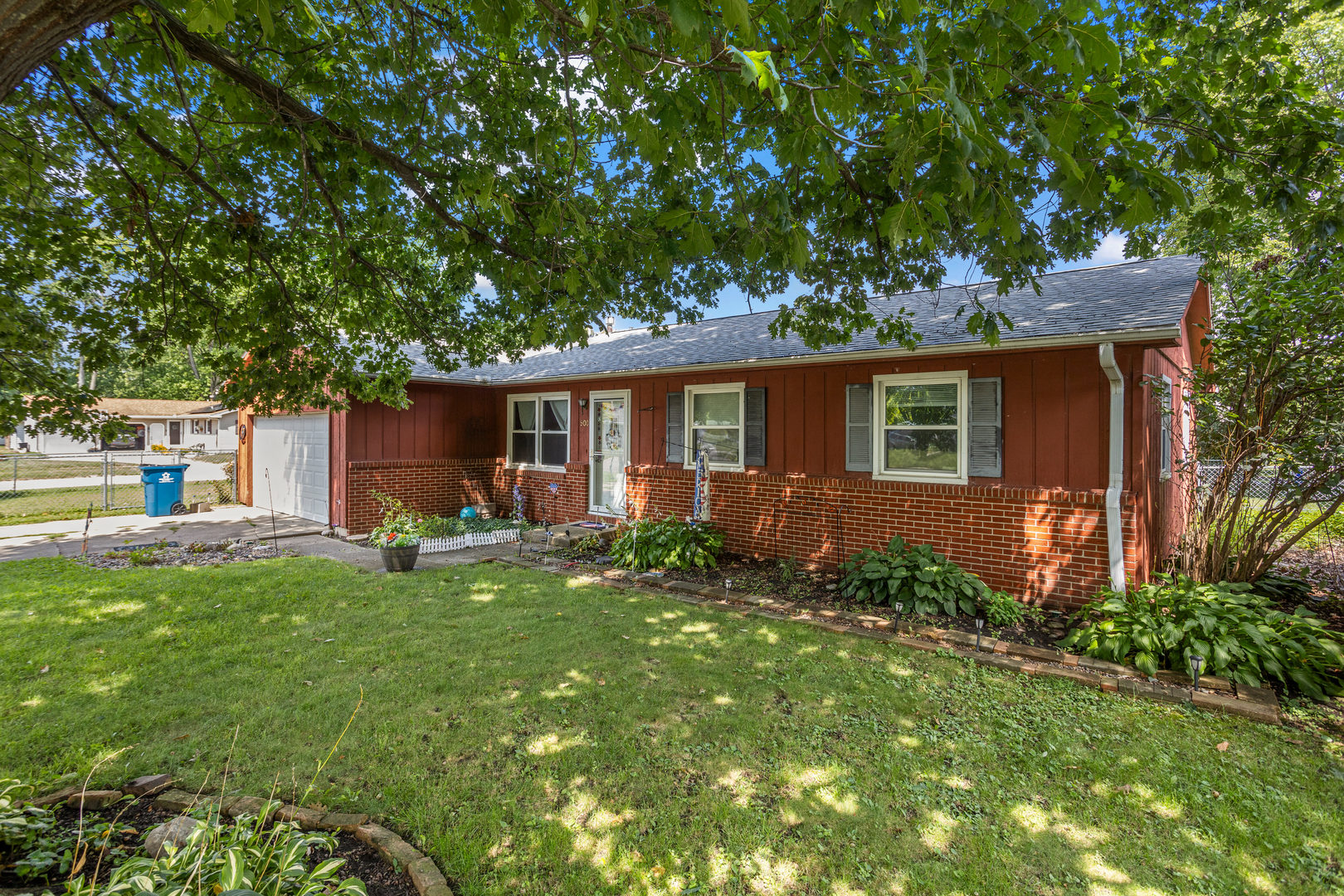 900 Robert Webb Drive