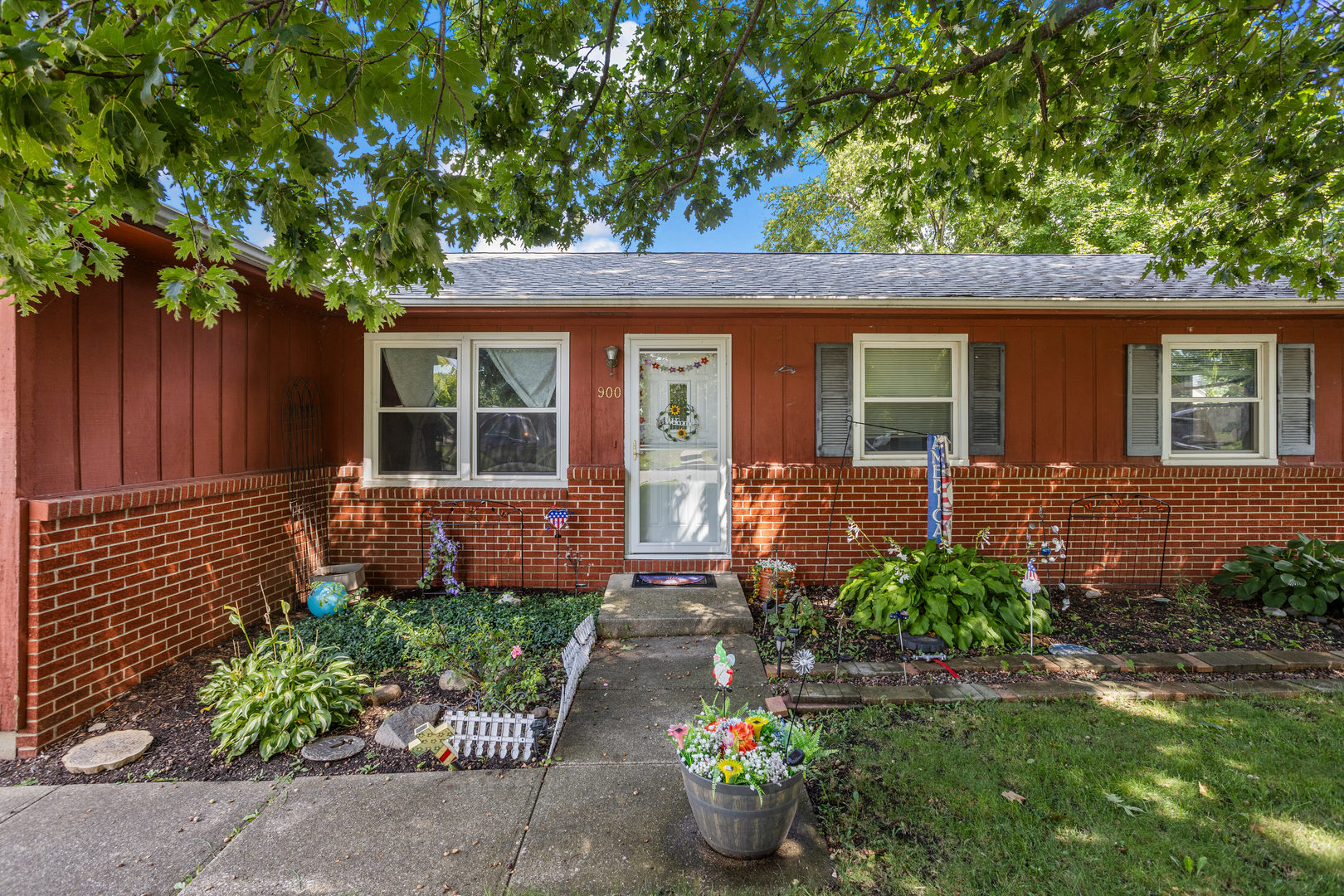 900 Robert Webb Drive