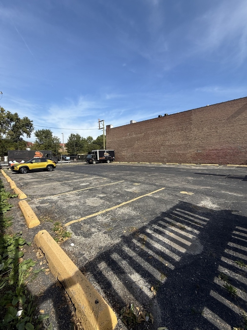 3456 S Archer Avenue