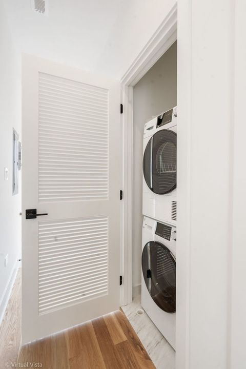 Tiny photo for 1635 W 21st Place #2, Chicago, IL 60608 (MLS # 12509431)