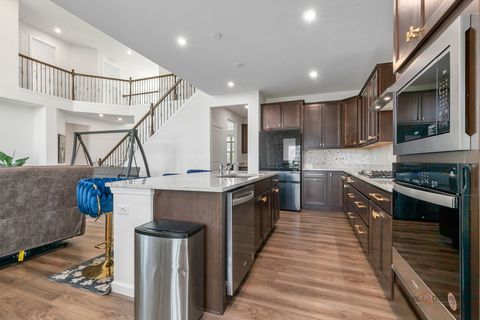 Tiny photo for 3324 SAGE Circle, Mundelein, IL 60060 (MLS # 12627661)