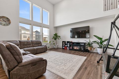 Tiny photo for 3324 SAGE Circle, Mundelein, IL 60060 (MLS # 12627661)