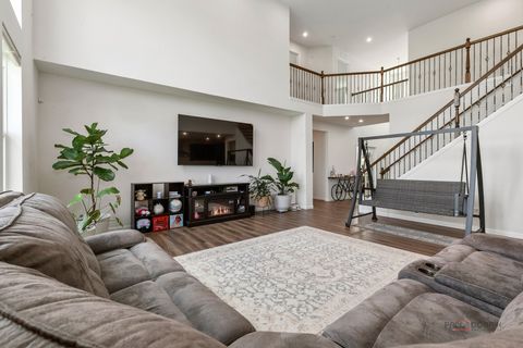 Tiny photo for 3324 SAGE Circle, Mundelein, IL 60060 (MLS # 12627661)
