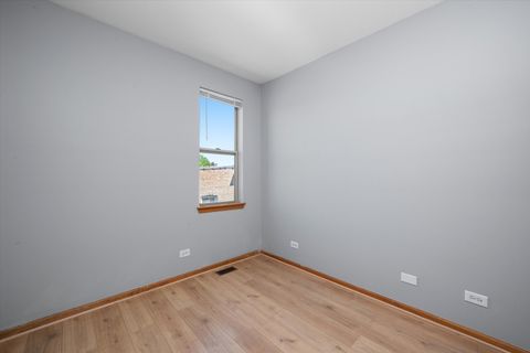 Tiny photo for 6528 S University Avenue #3N, Chicago, IL 60615 (MLS # 12381340)