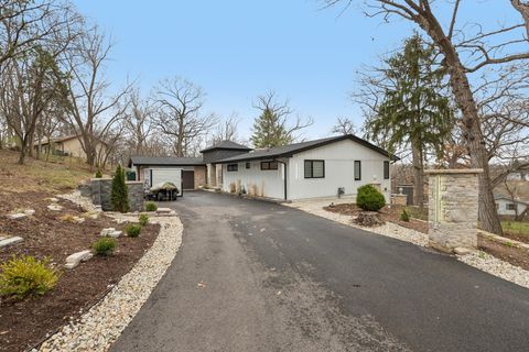 Photo of 306 Woodlock Street, Ingleside, IL 60041 (MLS # 12640578)