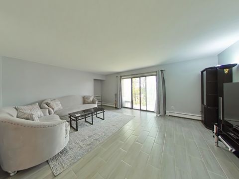 Tiny photo for 4721 Saint Joseph Creek Road #5F, Lisle, IL 60532 (MLS # 12624744)