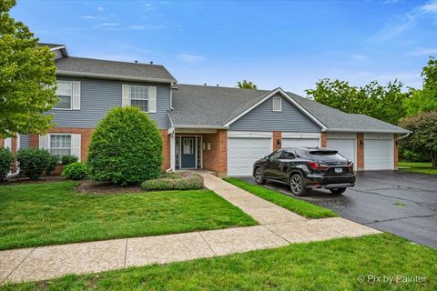 Tiny photo for 917 Golf Course Road #2, Crystal Lake, IL 60014 (MLS # 12678577)