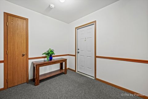Tiny photo for 917 Golf Course Road #2, Crystal Lake, IL 60014 (MLS # 12678577)