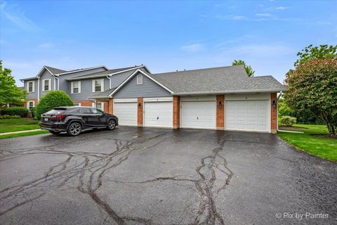 Tiny photo for 917 Golf Course Road #2, Crystal Lake, IL 60014 (MLS # 12678577)