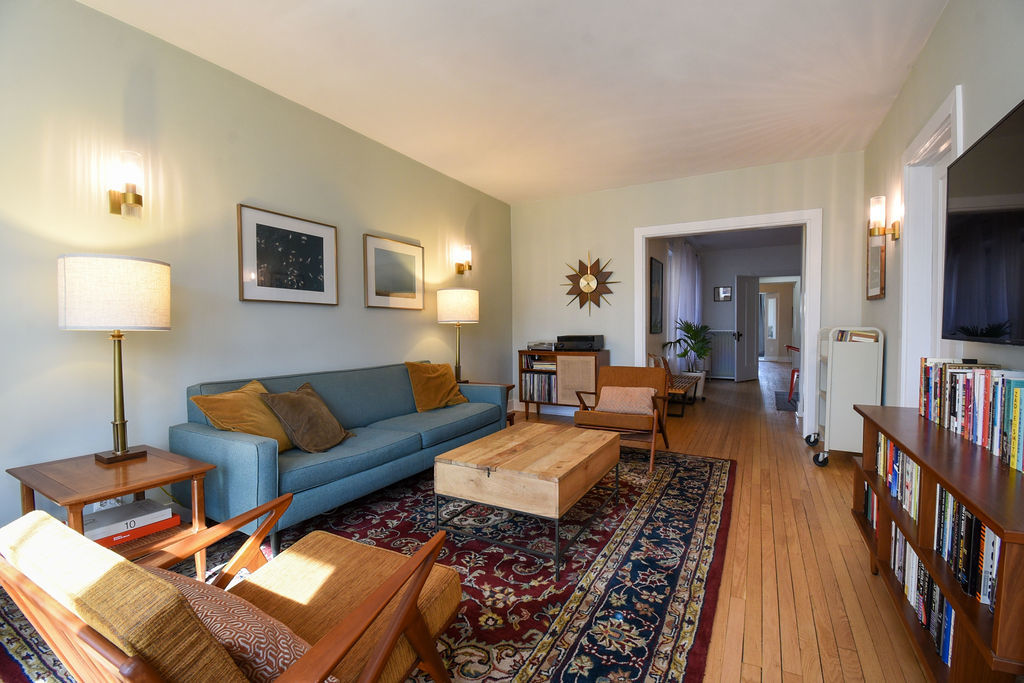 1730 W Foster Avenue 2