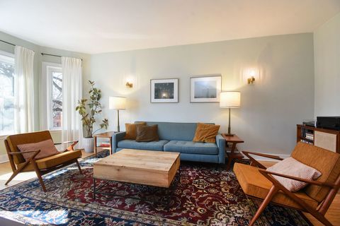 Tiny photo for 1730 W Foster Avenue #2, Chicago, IL 60640 (MLS # 12575239)