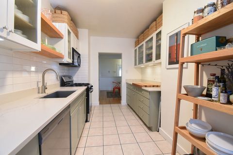 Tiny photo for 1730 W Foster Avenue #2, Chicago, IL 60640 (MLS # 12575239)