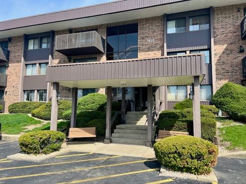 Photo of 1420 Woodbridge Road #2B, Joliet, IL 60436 (MLS # 12613577)