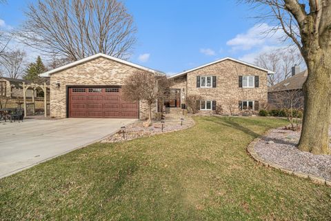 Property photo of 3002 Sunrise Drive, Crown Point, IN 46307