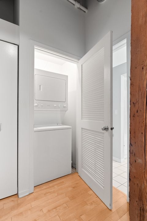 Tiny photo for 360 W Illinois Street #424, Chicago, IL 60654 (MLS # 12486358)