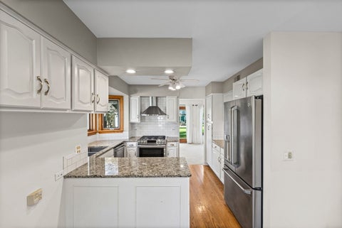 Tiny photo for 189 Country Club Drive, Prospect Heights, IL 60070 (MLS # 12790758)