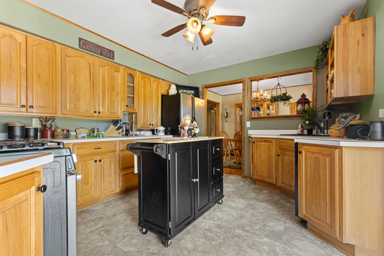 8694 Glacier Drive