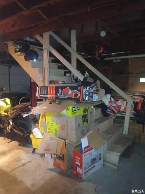 Tiny photo for 420 S 27TH Street, Herrin, IL 62948 (MLS # QC4268389)