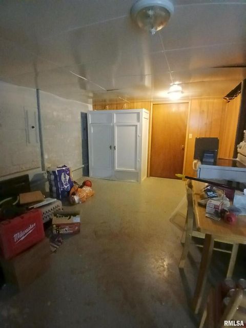 Tiny photo for 420 S 27TH Street, Herrin, IL 62948 (MLS # QC4268389)