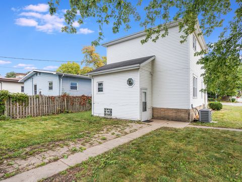 Tiny photo for 1101 N Raynor Avenue, Joliet, IL 60435 (MLS # 12475071)