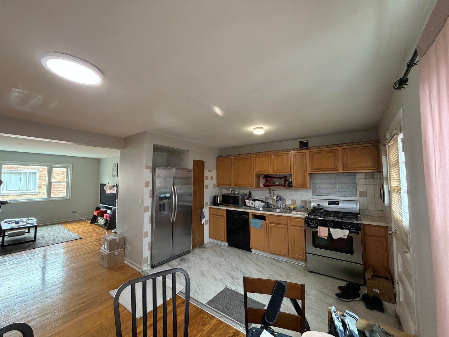 6338 N Kedzie Avenue 2W