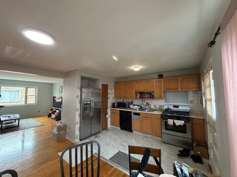 Tiny photo for 6338 N Kedzie Avenue #2W, Chicago, IL 60659 (MLS # 12746607)