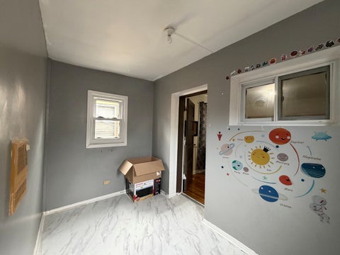 Tiny photo for 6338 N Kedzie Avenue #2W, Chicago, IL 60659 (MLS # 12746607)