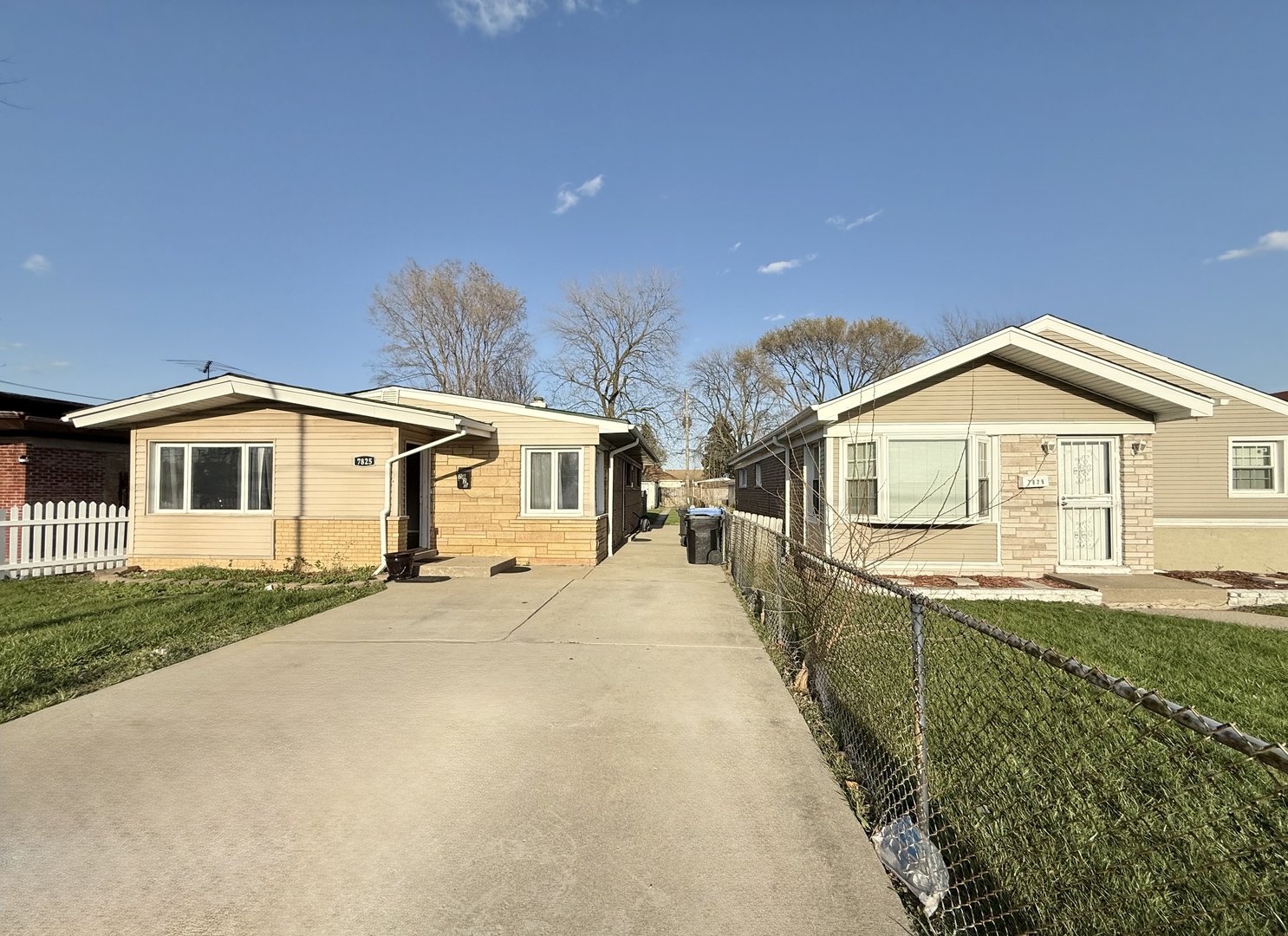 7825 S Pulaski Road