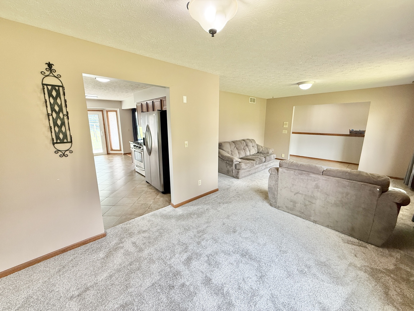 106 Autumnwood Lane