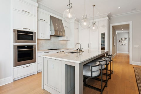 Tiny photo for 451 E Grand Avenue #5510, Chicago, IL 60611 (MLS # 12684718)