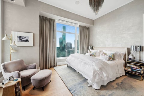 Tiny photo for 451 E Grand Avenue #5510, Chicago, IL 60611 (MLS # 12684718)