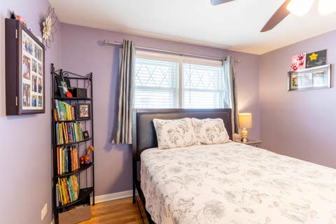 Tiny photo for 5332 S Meade Avenue, Chicago, IL 60638 (MLS # 12635138)