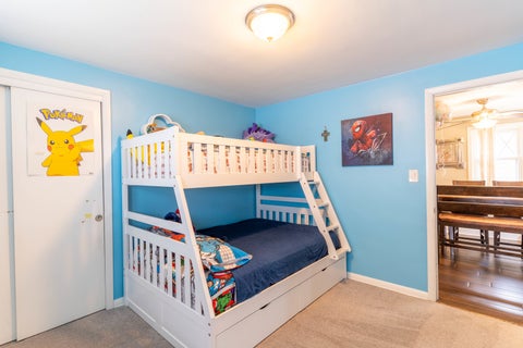 Tiny photo for 5332 S Meade Avenue, Chicago, IL 60638 (MLS # 12635138)