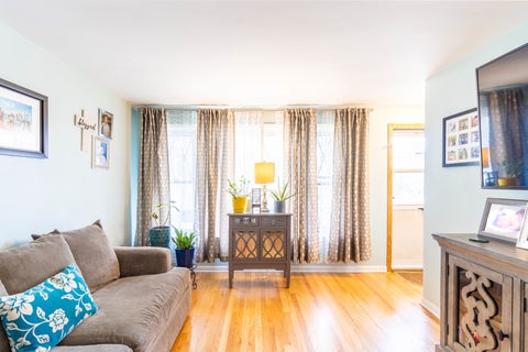 Tiny photo for 5332 S Meade Avenue, Chicago, IL 60638 (MLS # 12635138)