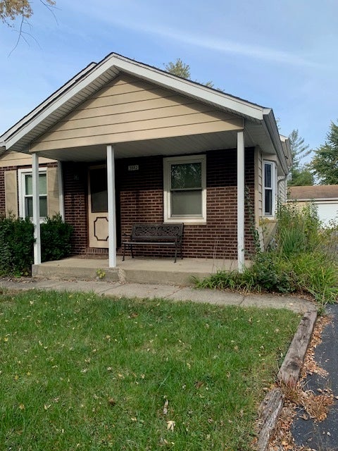 Photo of 3882 Cambridge Drive, Park City, IL 60085 (MLS # 12794758)
