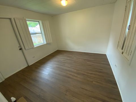 Tiny photo for 665 Thornwood Drive, Buffalo Grove, IL 60089 (MLS # 12533718)