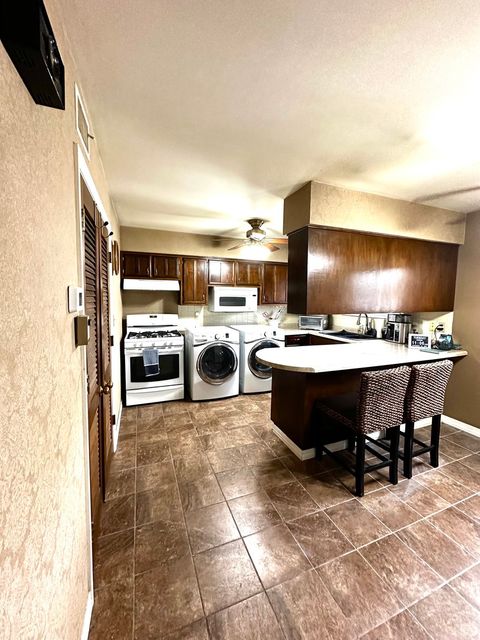 Tiny photo for 2204 E Lincoln Street #13, Bloomington, IL 61701 (MLS # 12519995)